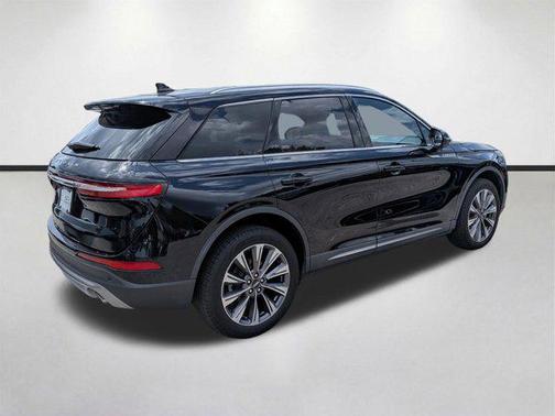 INFINITE BLACK 2021 Lincoln Corsair Reserve