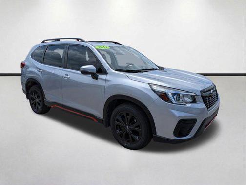 Ice Silver Metallic 2019 Subaru Forester Sport