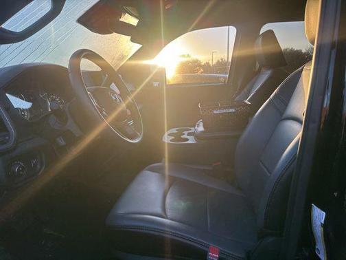 Diamond Black Crystal Pearlcoat 2025 RAM 2500 Tradesman Crew Cab 4x4 6'4' Box