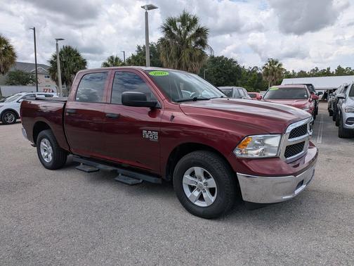Delmonico Red Pearlcoat 2020 RAM 1500 Tradesman