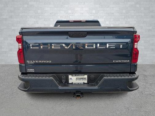 2022 Chevrolet Silverado 1500 Custom