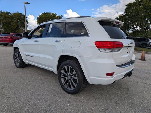 Bright White Clearcoat 2017 Jeep Grand Cherokee Overland