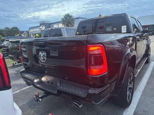 Diamond Black Crystal Pearlcoat 2023 RAM 1500 Laramie