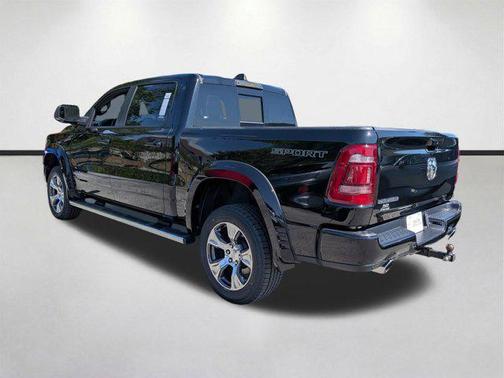 Diamond Black Crystal Pearlcoat 2023 RAM 1500 Laramie