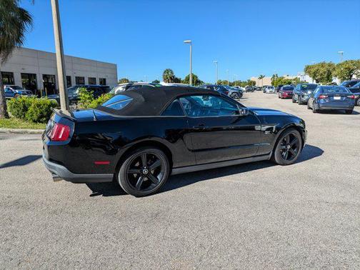 2010 Ford Mustang GT Premium