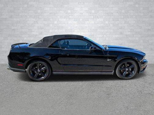 2010 Ford Mustang GT Premium