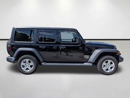 Black Clearcoat 2020 Jeep Wrangler Unlimited Sport