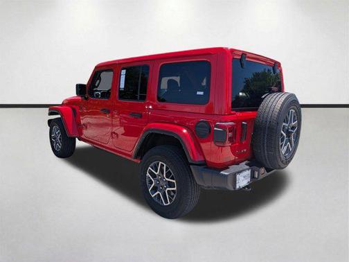 Firecracker Red Clearcoat 2025 Jeep Wrangler 4-Door Sahara 4x4