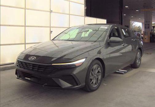 Amazon Gray 2024 Hyundai ELANTRA SEL