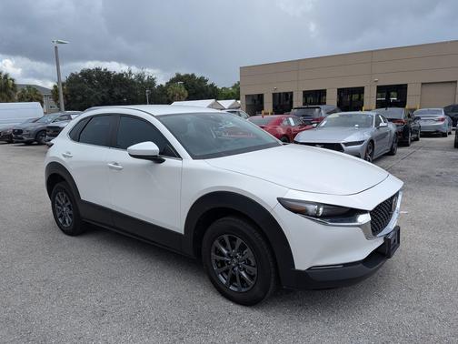 Snowflake White Pearl Mica 2023 Mazda CX-30 2.5 S