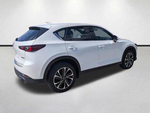 Snowflake White Pearl Mica 2022 Mazda CX-5 2.5 S