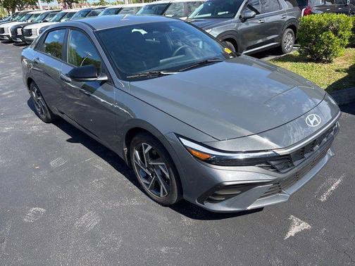 2025 Hyundai ELANTRA Sport