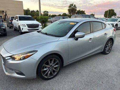 2018 Mazda Mazda3 Touring