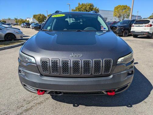 2022 Jeep Cherokee Trailhawk