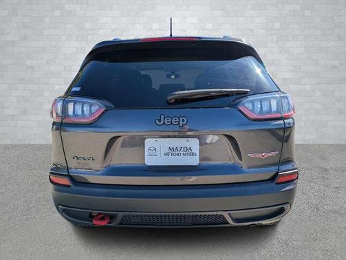 2022 Jeep Cherokee Trailhawk