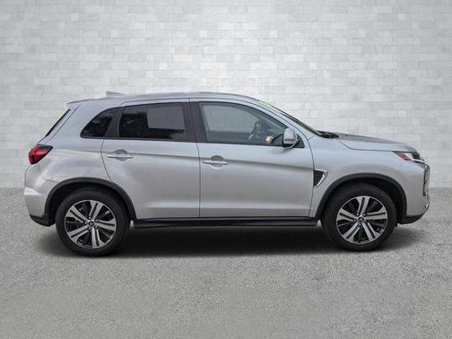 2020 Mitsubishi Outlander Sport SE