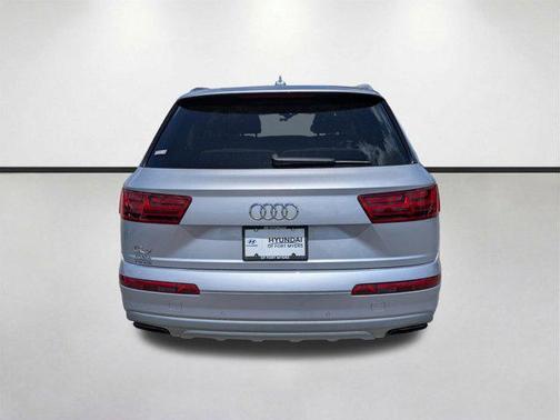 2019 Audi Q7 55 Premium Plus