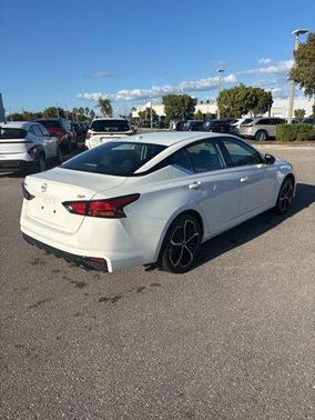 2024 Nissan Altima SR FWD