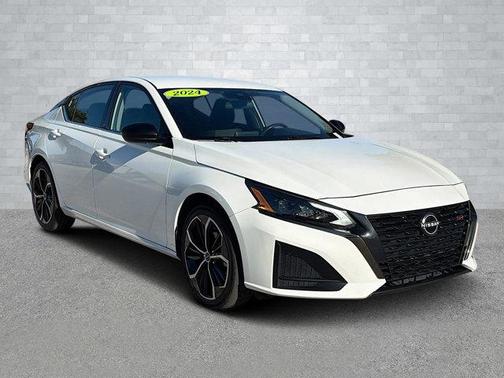 2024 Nissan Altima SR FWD