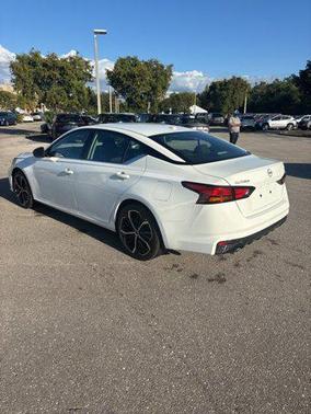 2024 Nissan Altima SR FWD