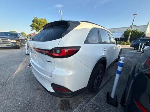 Rhodium White Premium 2025 Mazda CX-70 3.3 Turbo Preferred Package