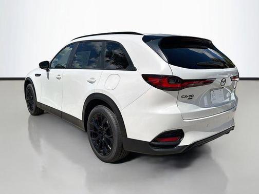 Rhodium White Premium 2026 Mazda CX-70 3.3 Turbo Preferred