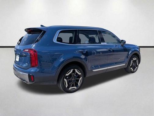 Midnight Lake Blue 2025 Kia Telluride S