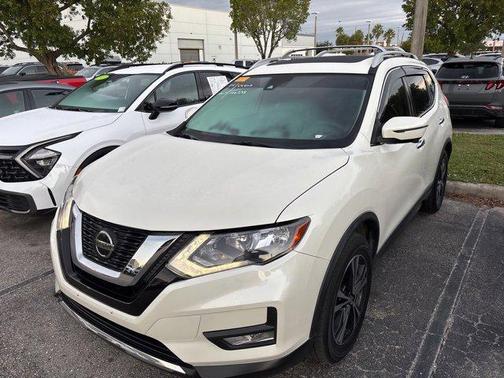 2020 Nissan Rogue SV