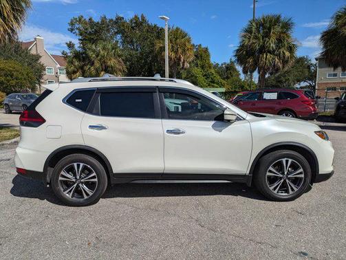 2020 Nissan Rogue SV