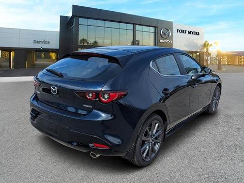 2025 Mazda Mazda3 FWD w/Preferred Package