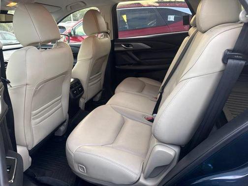 Deep Crystal Blue Mica 2022 Mazda CX-9 Touring