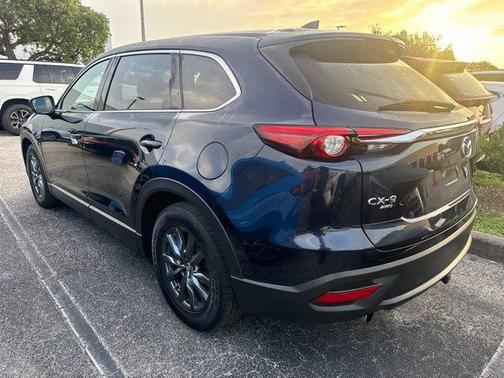 Deep Crystal Blue Mica 2022 Mazda CX-9 Touring