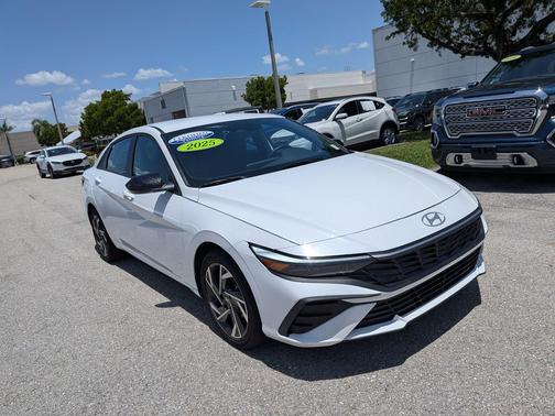 Serenity White 2025 Hyundai ELANTRA HEV SEL Sport
