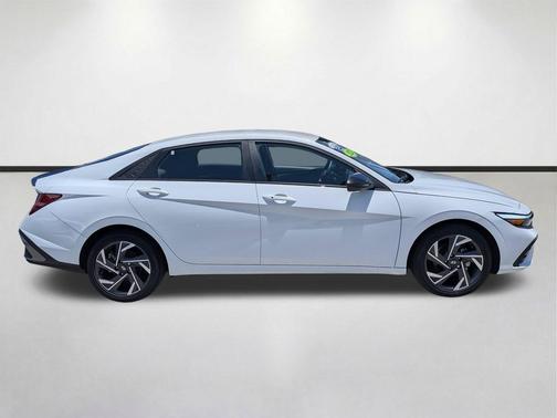 Serenity White 2025 Hyundai ELANTRA HEV SEL Sport