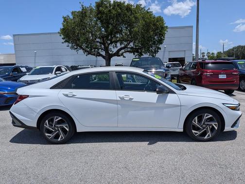 Serenity White 2025 Hyundai ELANTRA HEV SEL Sport