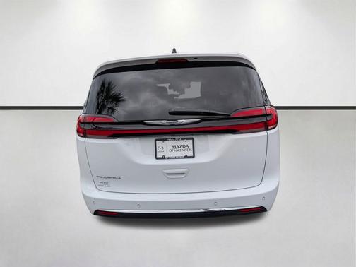 Bright White Clearcoat 2024 Chrysler Pacifica Touring L