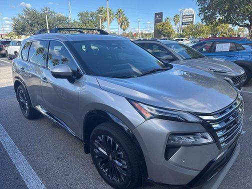 2025 Nissan Rogue Platinum