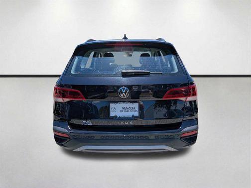 Deep Black Pearl 2024 Volkswagen Taos 1.5T S