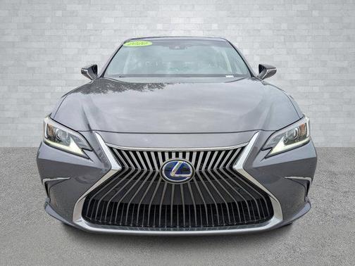 2020 Lexus ES 300h Base