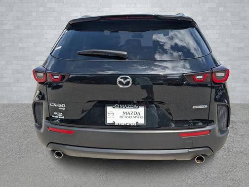 2024 Mazda CX-50 2.5 S Preferred Package