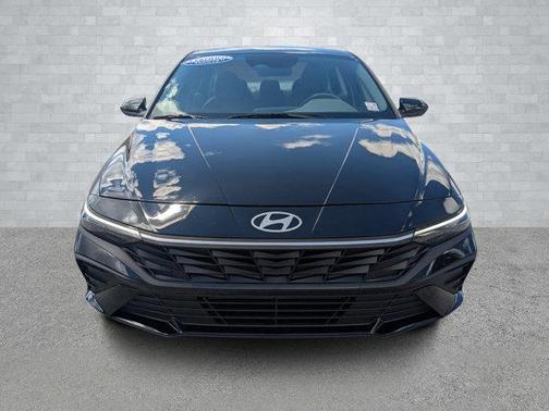 2025 Hyundai ELANTRA Sport