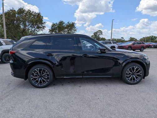 Jet Black Mica 2026 Mazda CX-70 3.3 Turbo S Premium