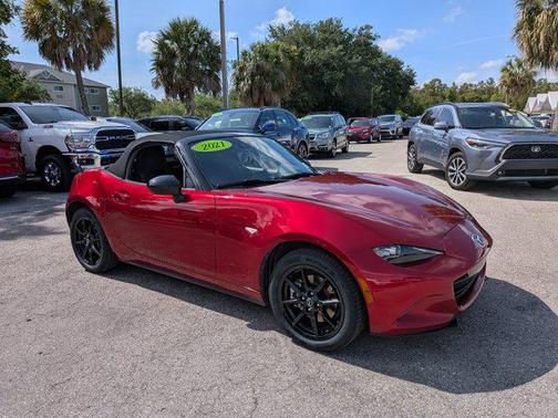Soul Red Crystal Metallic 2021 Mazda MX-5 Miata Sport