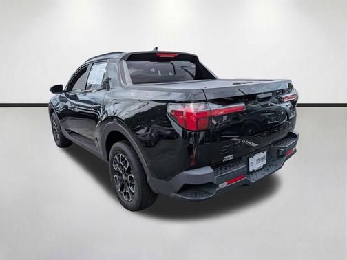 Phantom Black 2022 Hyundai SANTA CRUZ SEL Premium