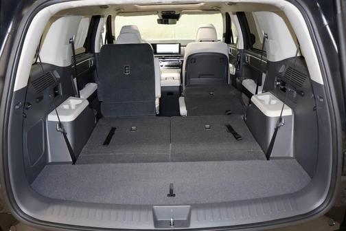 2026 Hyundai SANTA FE HEV Calligraphy