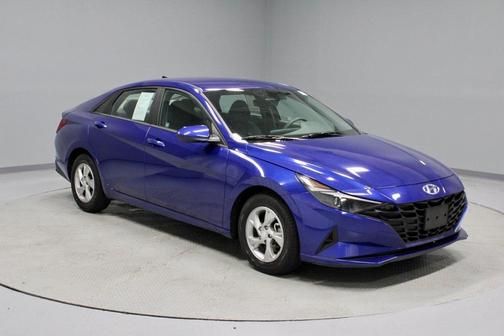 2021 Hyundai ELANTRA SE