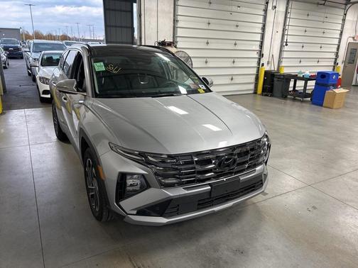 2025 Hyundai TUCSON Hybrid Limited