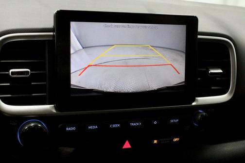 2022 Hyundai VENUE SE