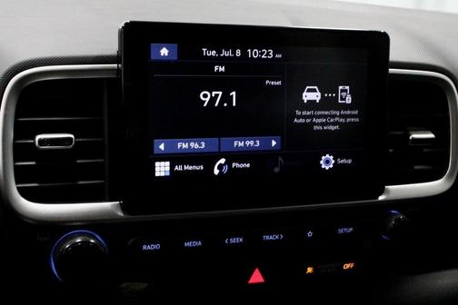 2022 Hyundai VENUE SE