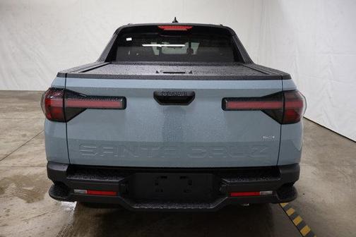 2025 Hyundai SANTA CRUZ SEL Activity